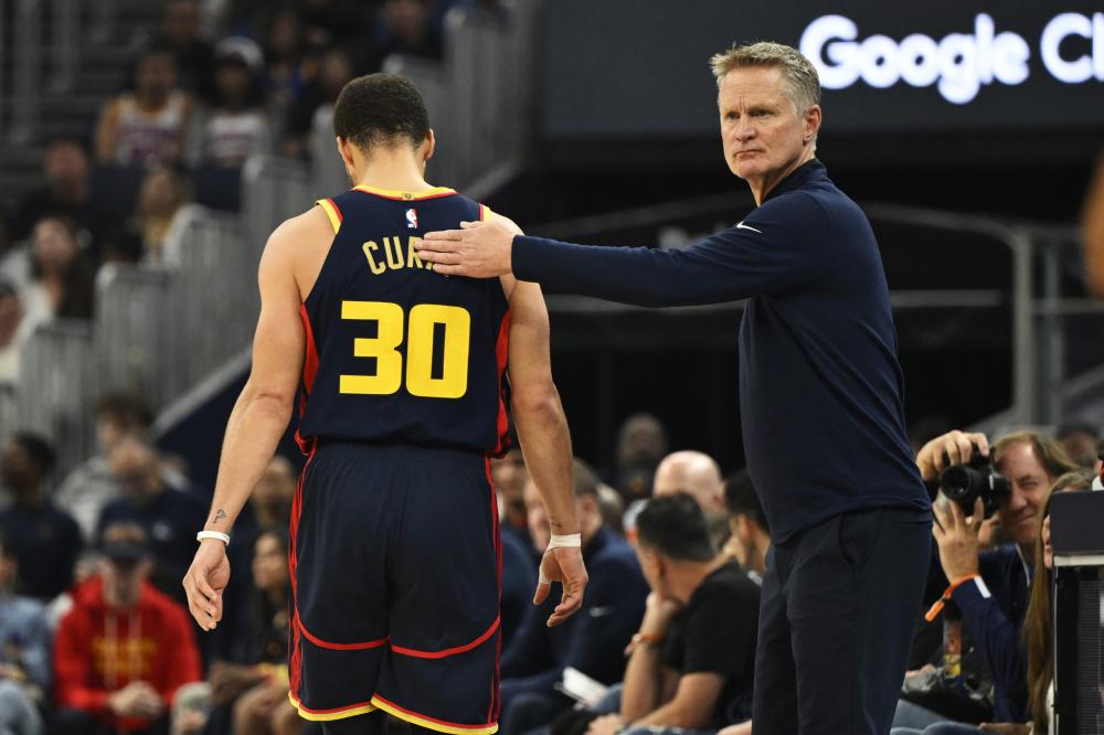 根据中国足 根据中国足