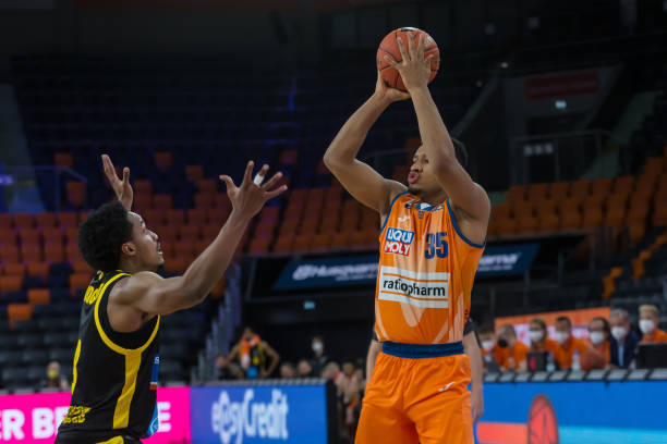 主场优势 主场优势