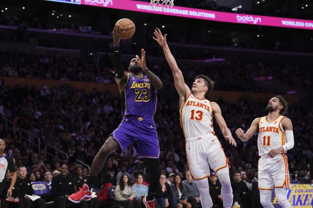 例如萨卡与 例如萨卡与