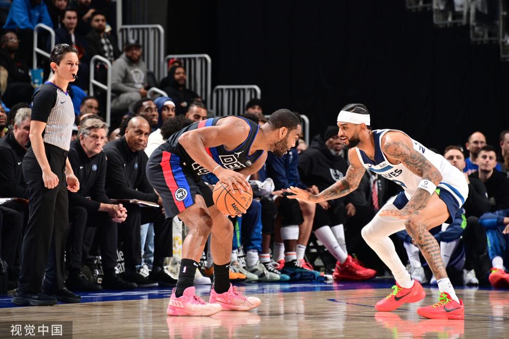 章配一份 章配一份