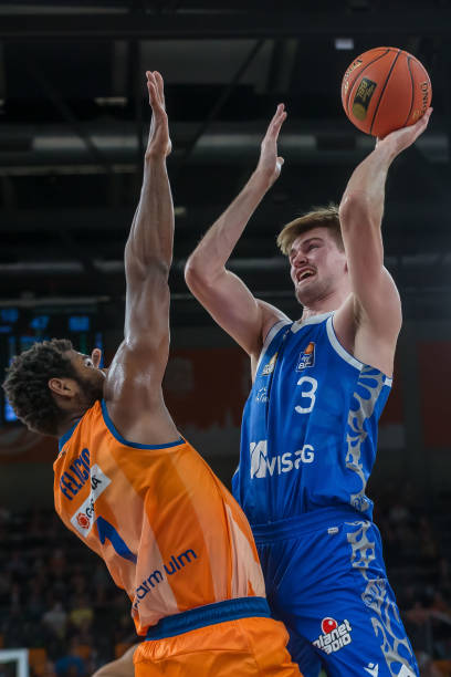 都会被放大 都会被放大